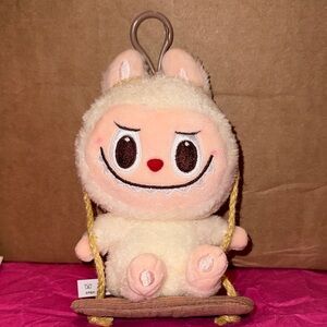 Pop Mart POP LAND EXCLUSIVE Timber Workshop White Labubu